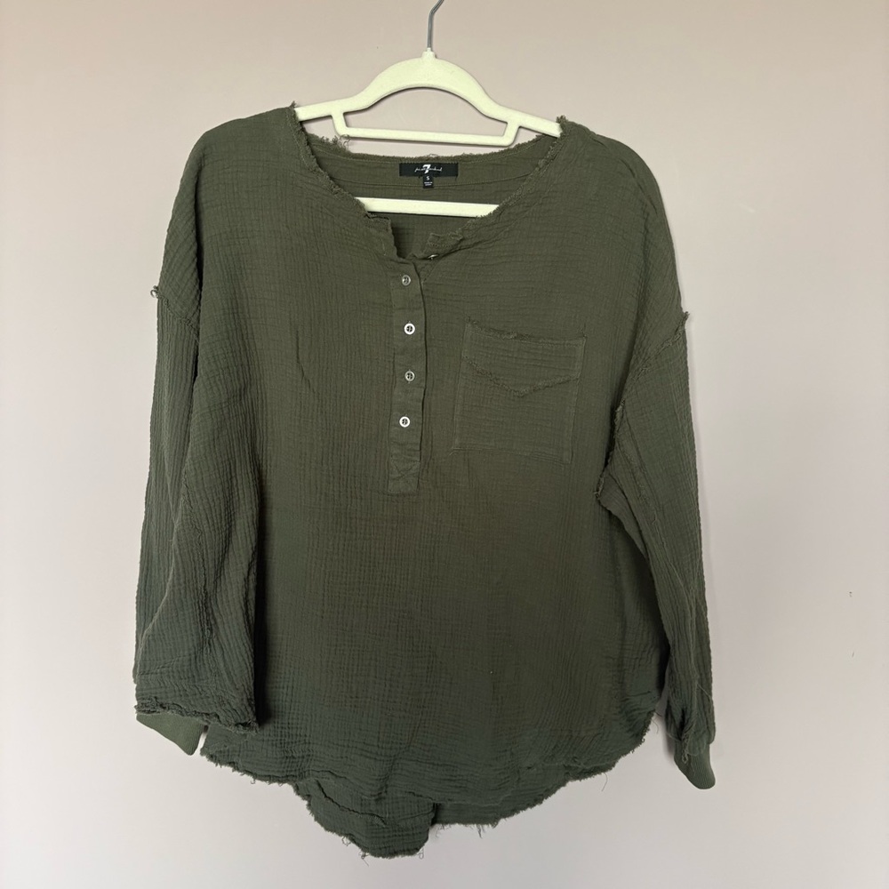 7 For All Mankind Olive Green Double Gauze Henley‎ Top Frayed Raw Edge Small